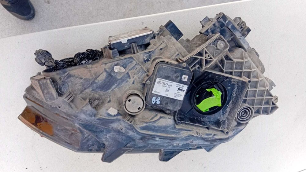 Far dreapta ( Europa ) Functional 3G1941082C VW Passat B8