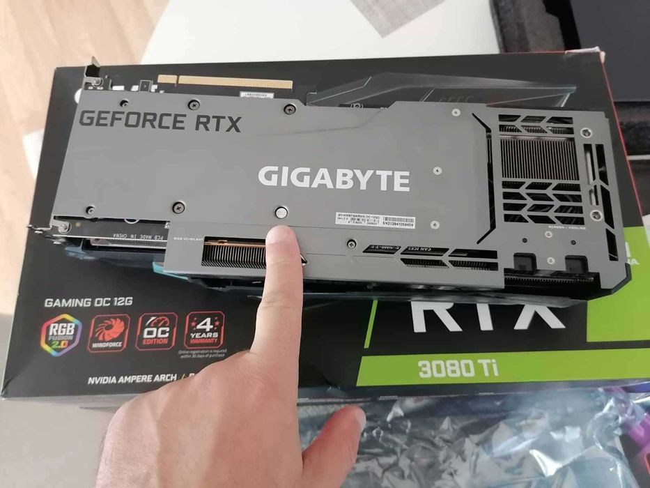 GIGABYTE RTX 3080ti GAMING OC LHR 12GB 384-bit impecabila in garantie