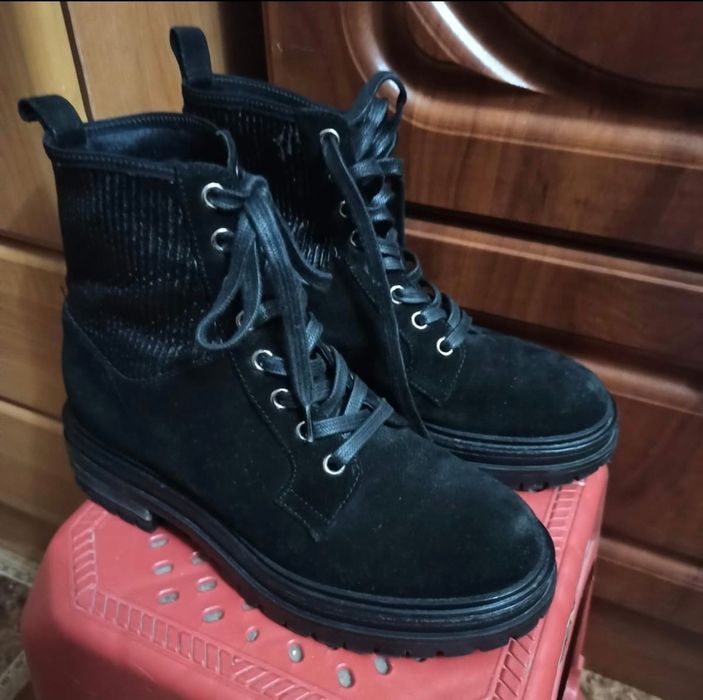 Обувь женская 35 размер