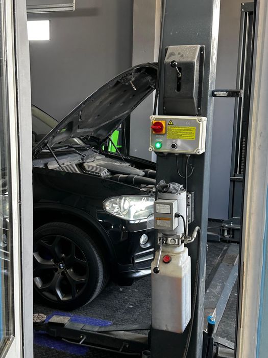 Bmw x5 pachet M 4.8i