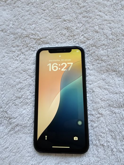 IPhone XR  64GB Yomkost 100%
