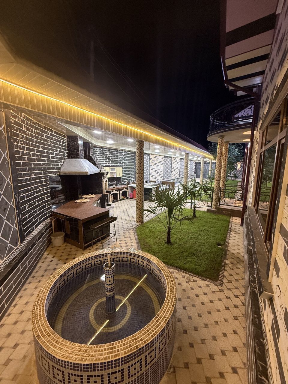 Dacha  charvak.dacha