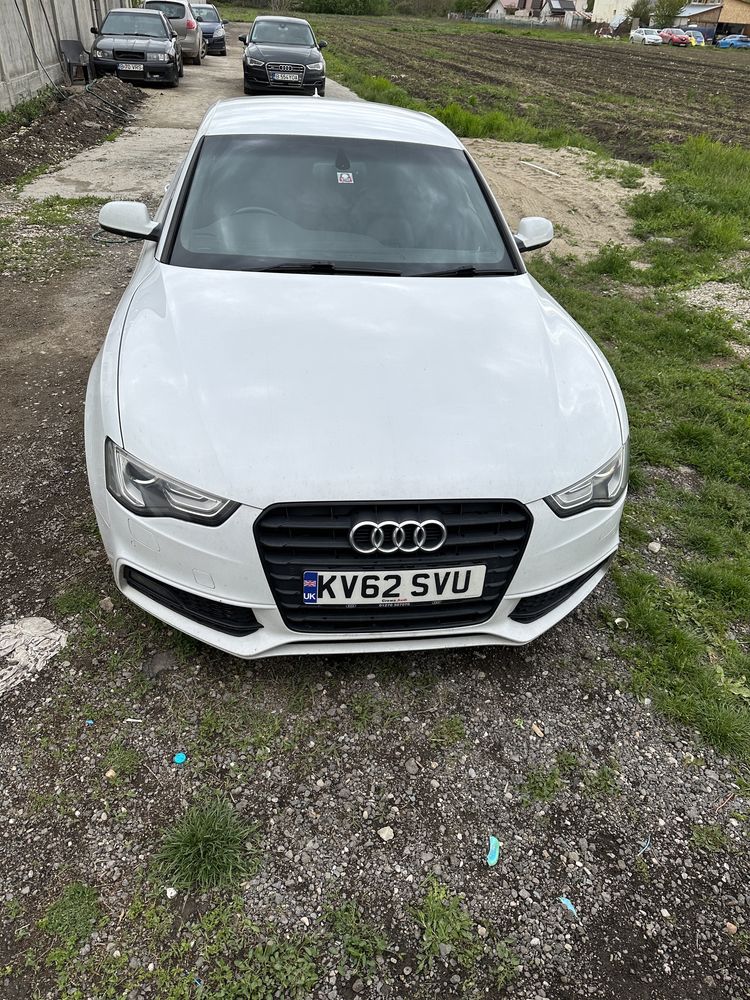 Dezmembrez Audi A5 2.0 CGLC