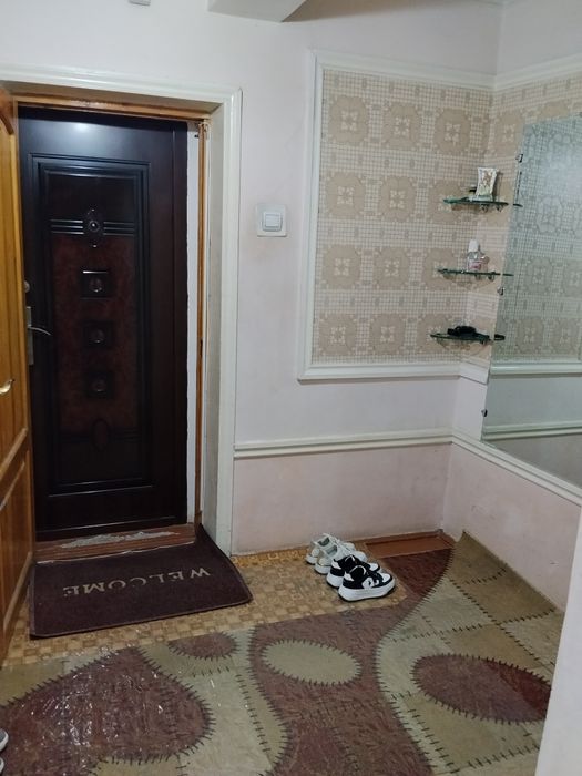 Сдаю квартиру на Юнусабаде 18 кв