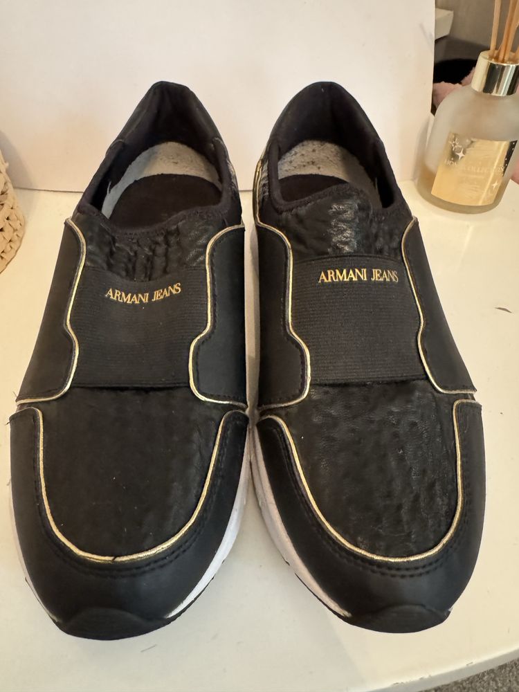 Оригинални Armani Jeans 38