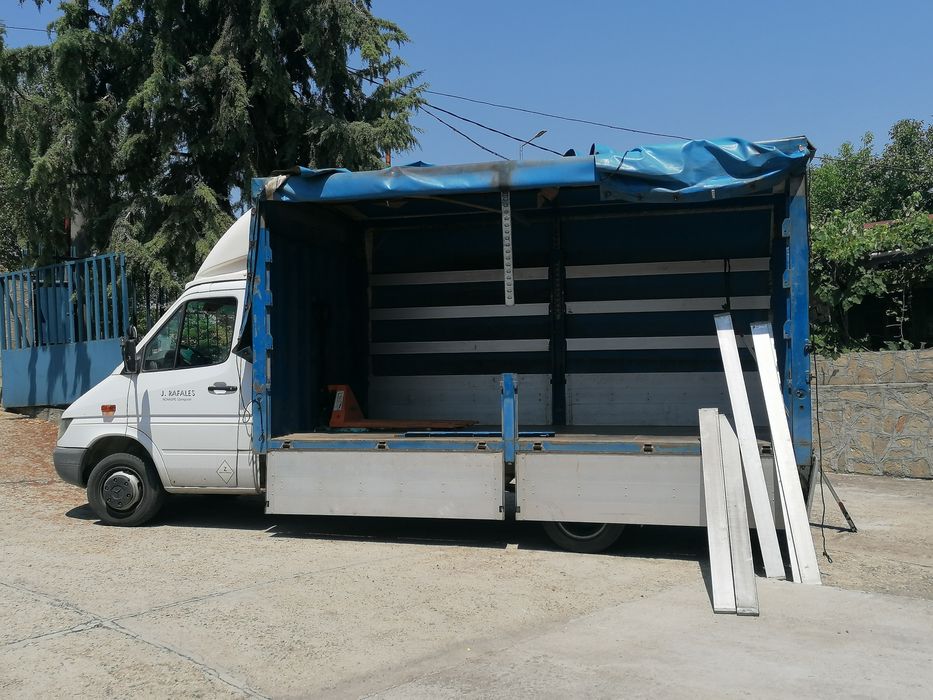 Транспортни и хамалски услуги