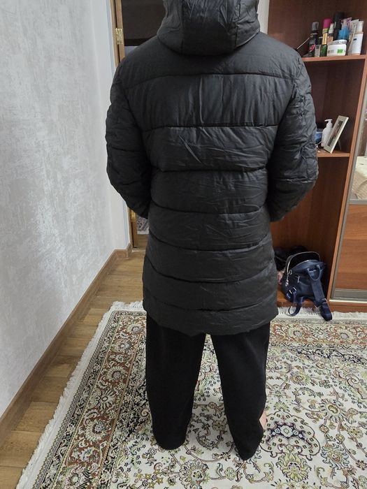 Продам пуховик новый
