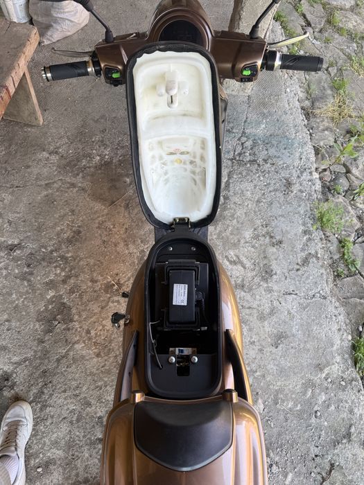 Scuter electric fără permis de conducere