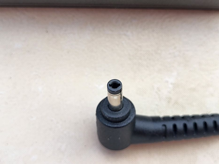 Alimentator Chicony 19V 2,1A 40W mufa 4.8x1.7mm