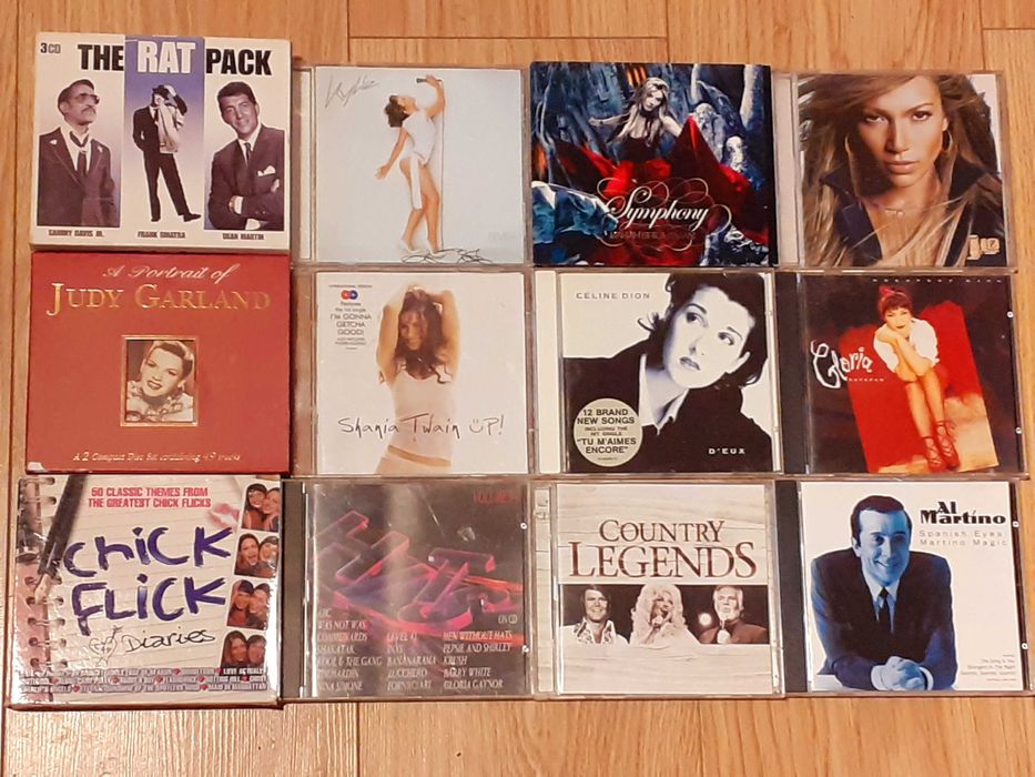 60 броя оригинални дискове (CD) с английска музика