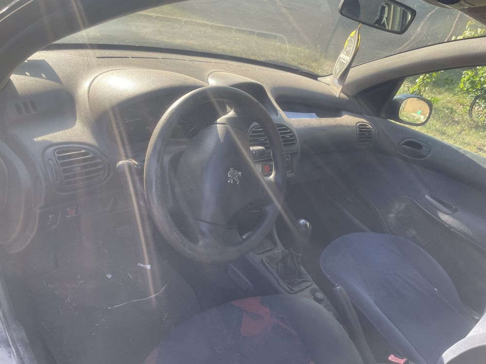 Peugeot 206   1.9D