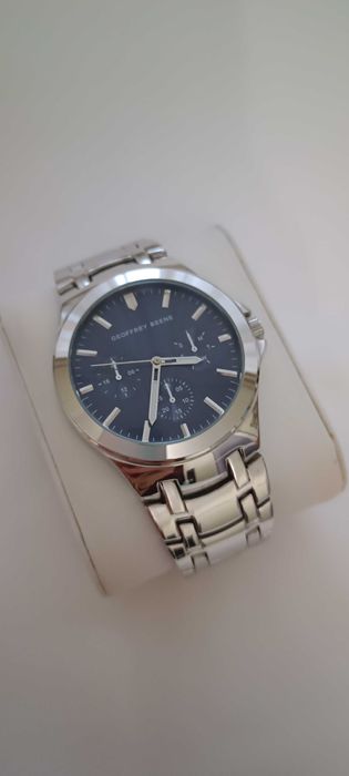 Мъжки часовник  Geoffrey Beene