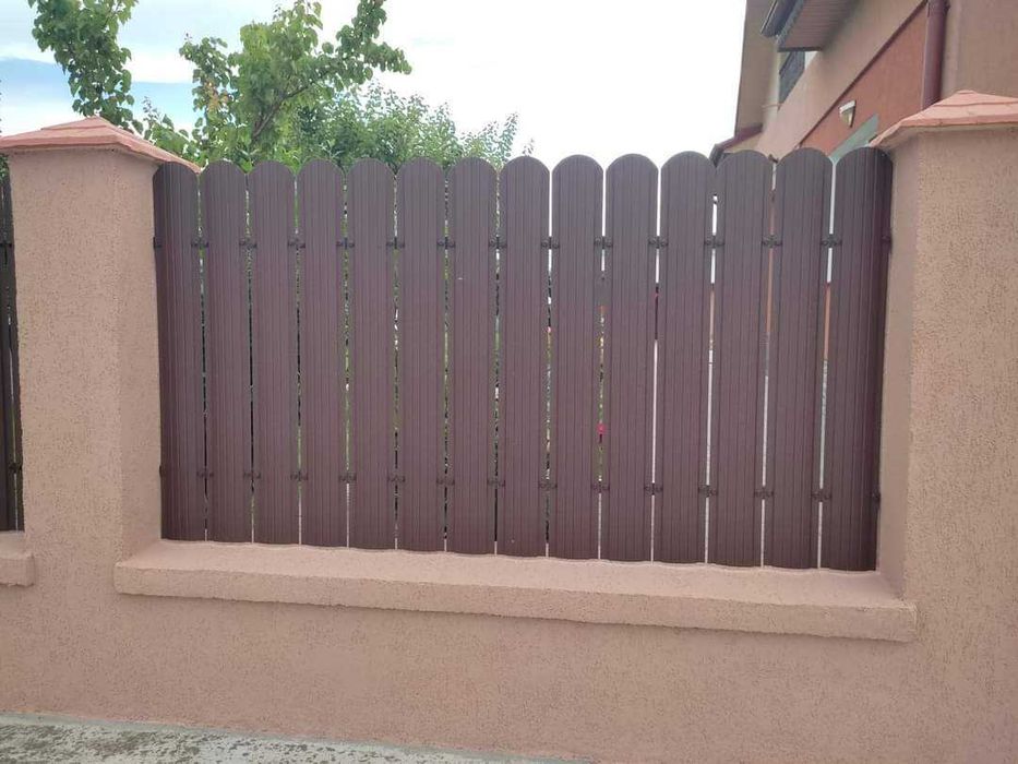Garduri si porti din panou stil jaluzele, sipca metalica, plasa si BCA