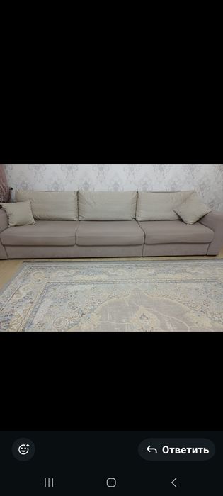 Диван раскладной, уголок отдыха, холодильник