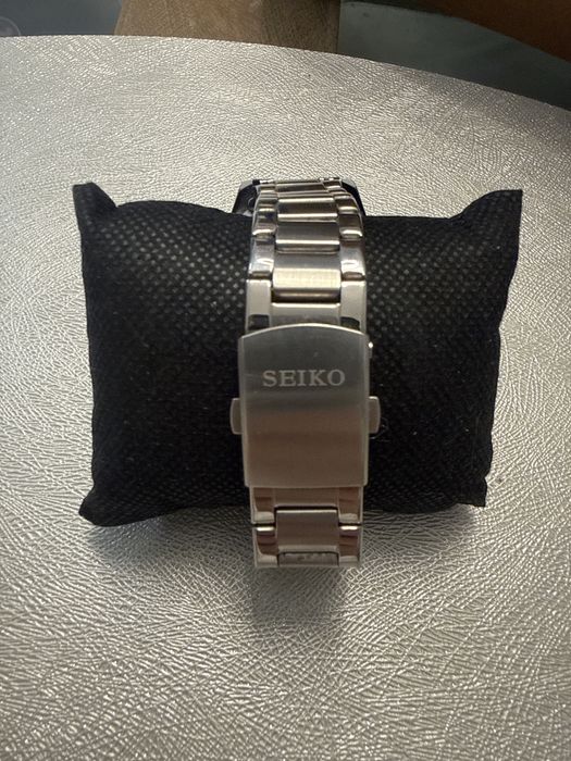 Часовник Seiko..