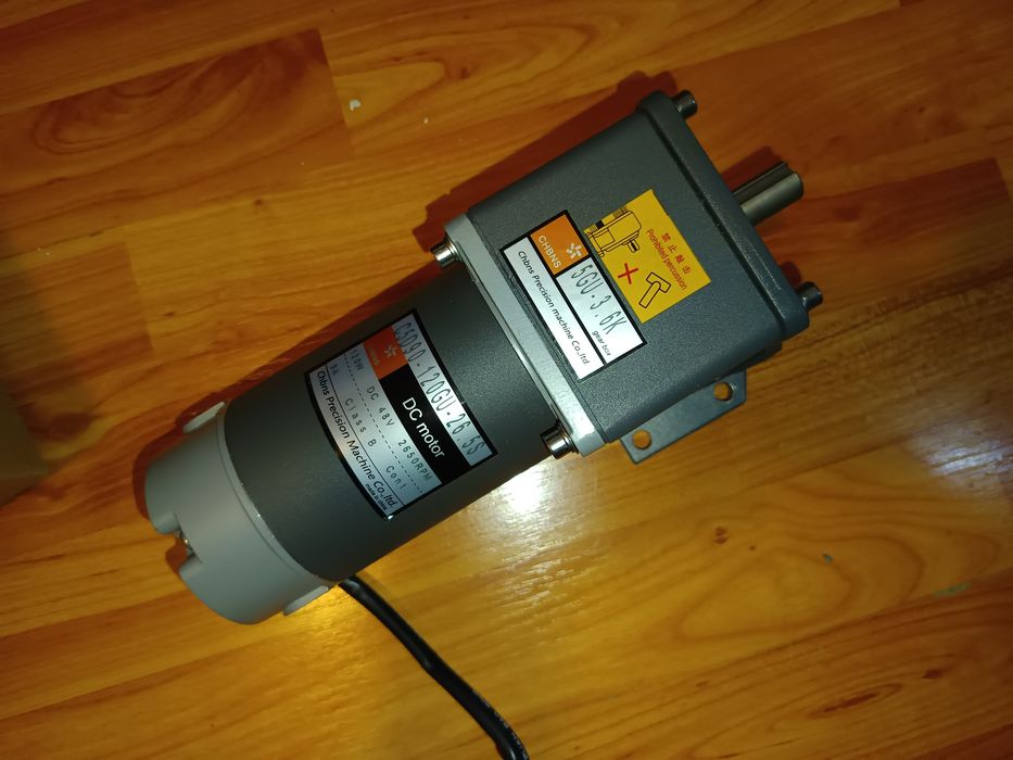 Motor dc cu reductor 48v dc