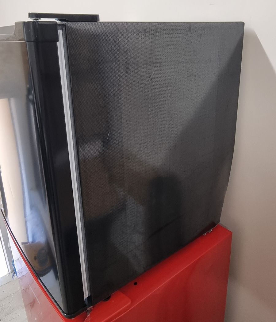 Мини бар хладилник Klarstein 40L
