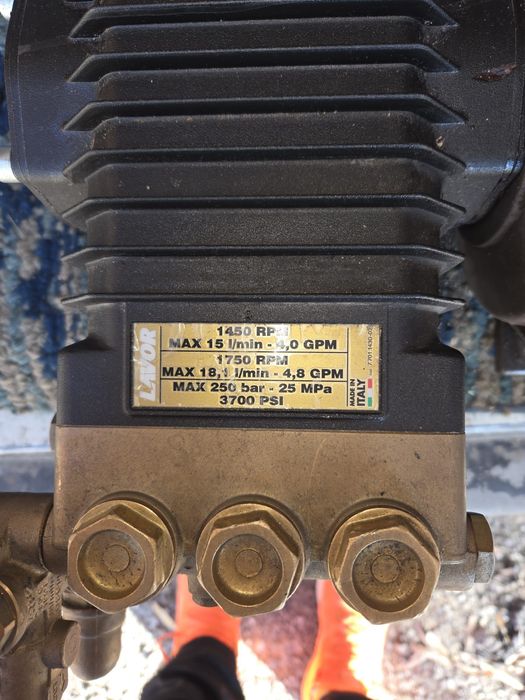 Motoare spalatorie auto, centrifuga covoare, perie rotativa