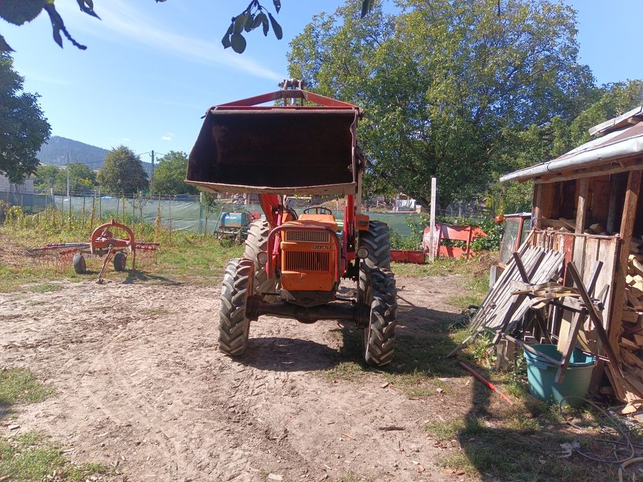 încarcator frontal tractor fiat
