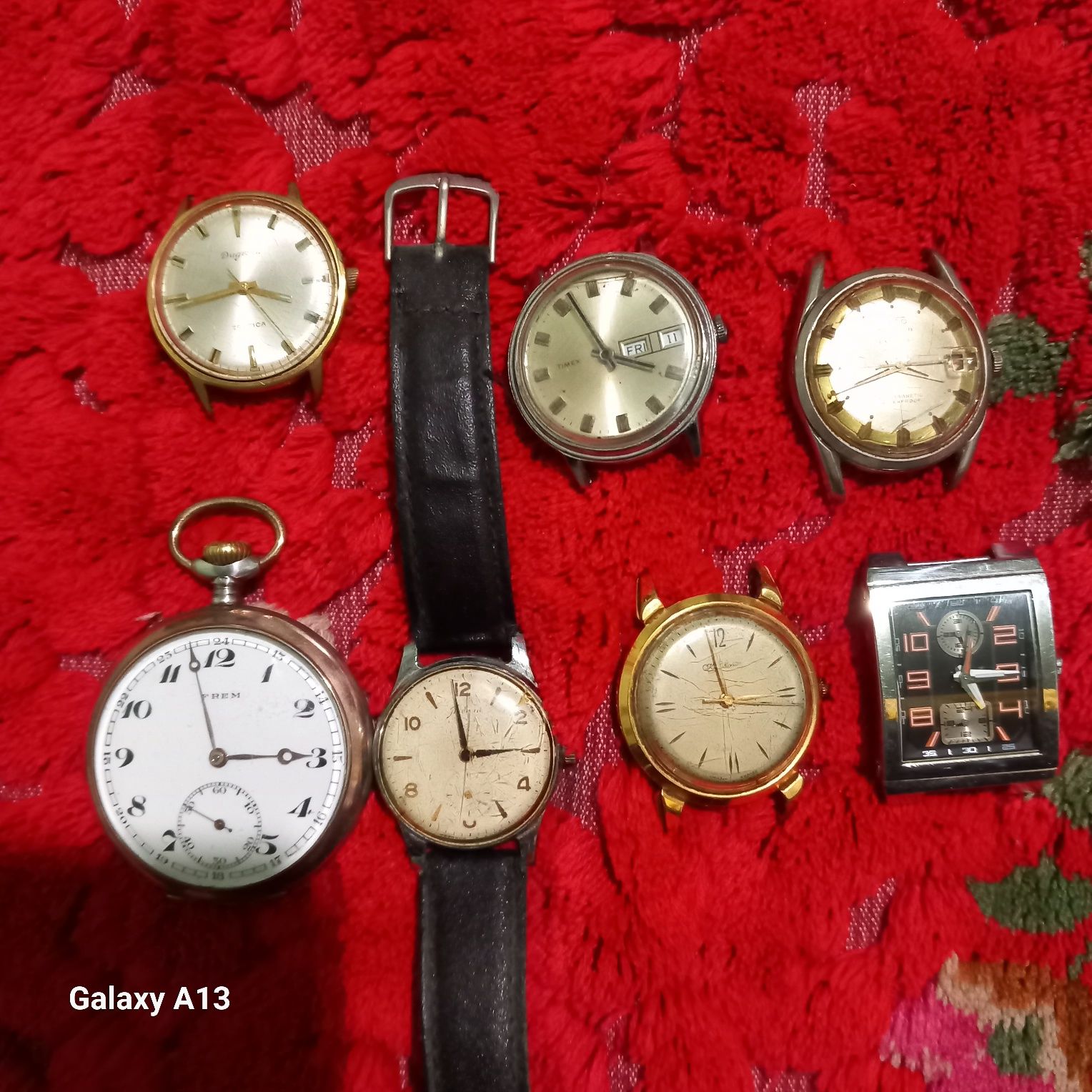 Ceasuri mecanice vechi