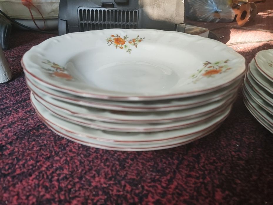 Продавам български порцелан