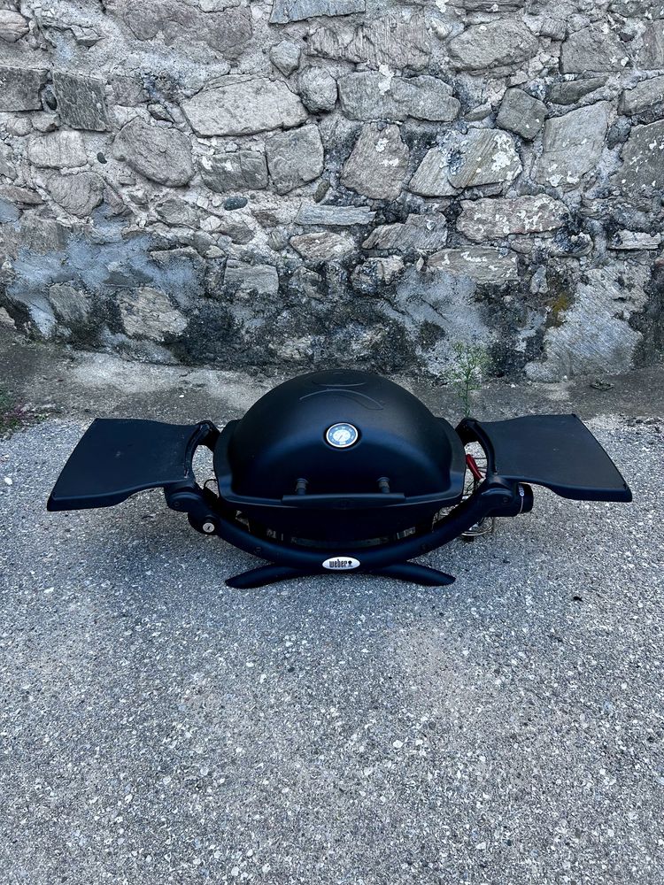 BBQ WEBER Grill Top !