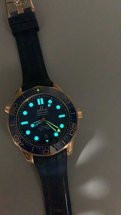 omega seamaster diver 300m златисто/синьо