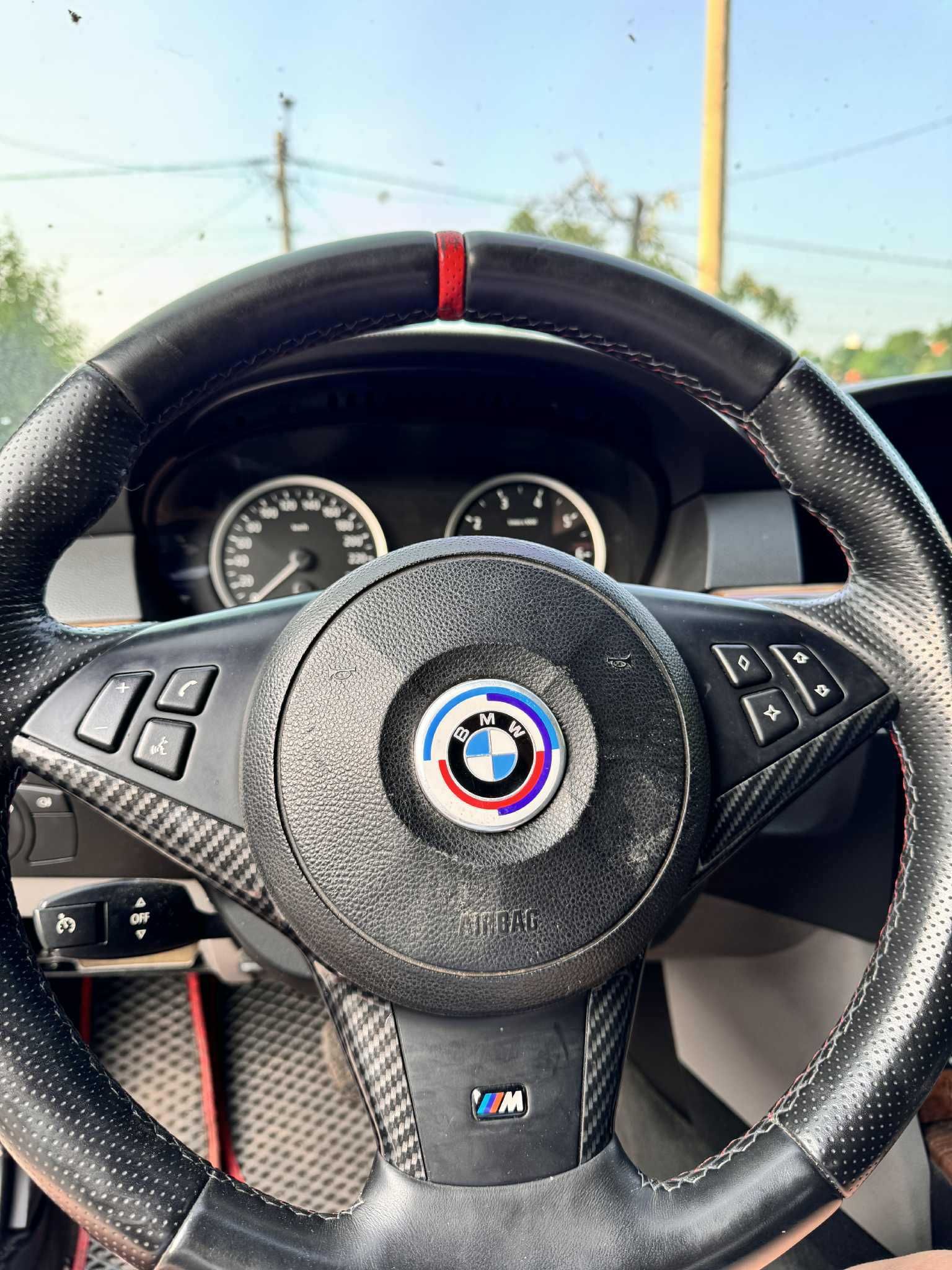 BMW Seria 5 E60 530I