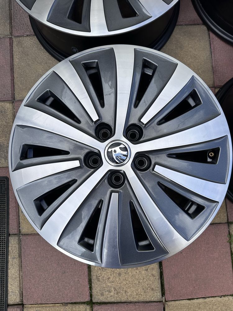 Jante r17 Noi OEM Skoda  5x112