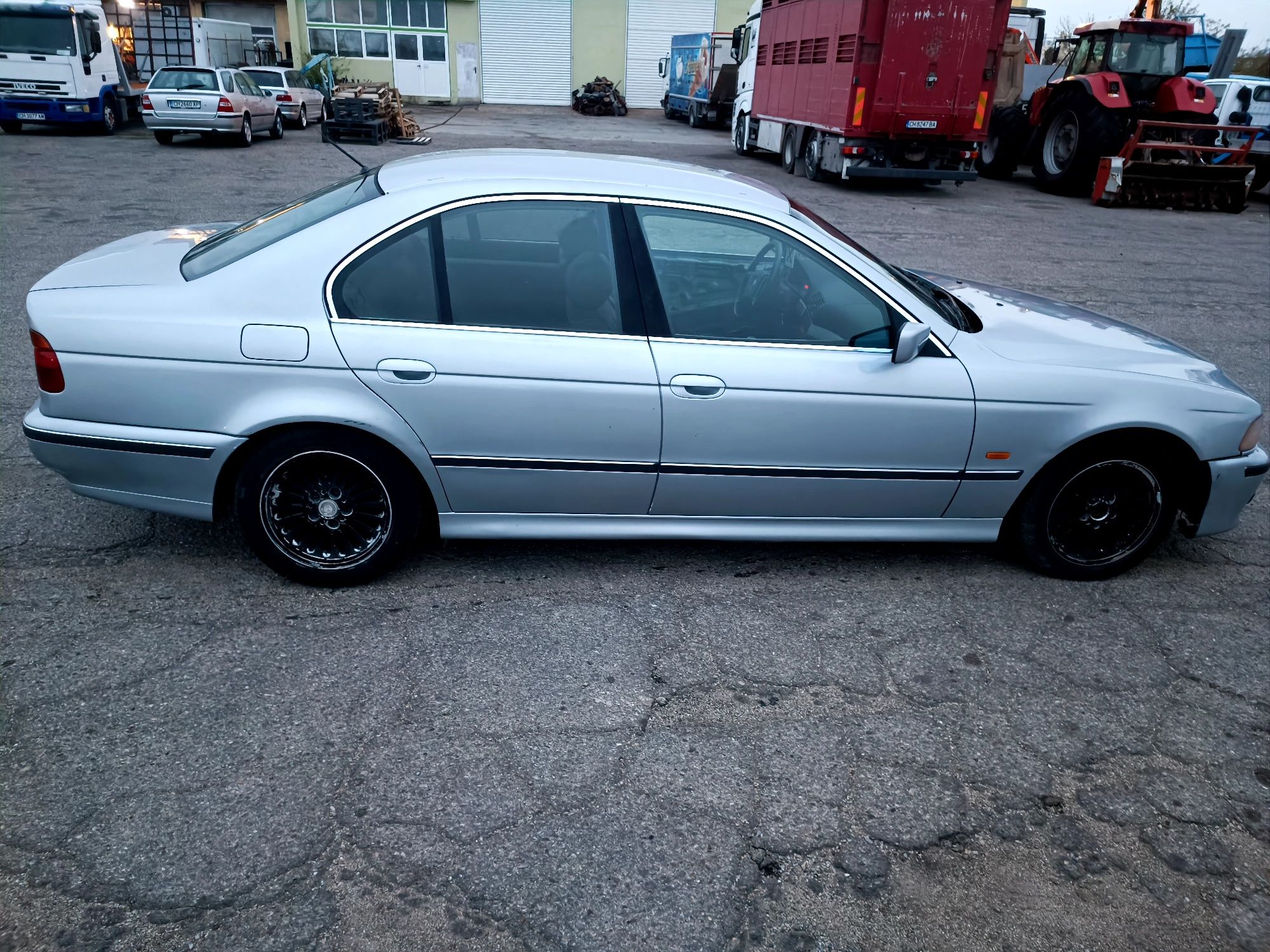 Bmw 525 tds на части