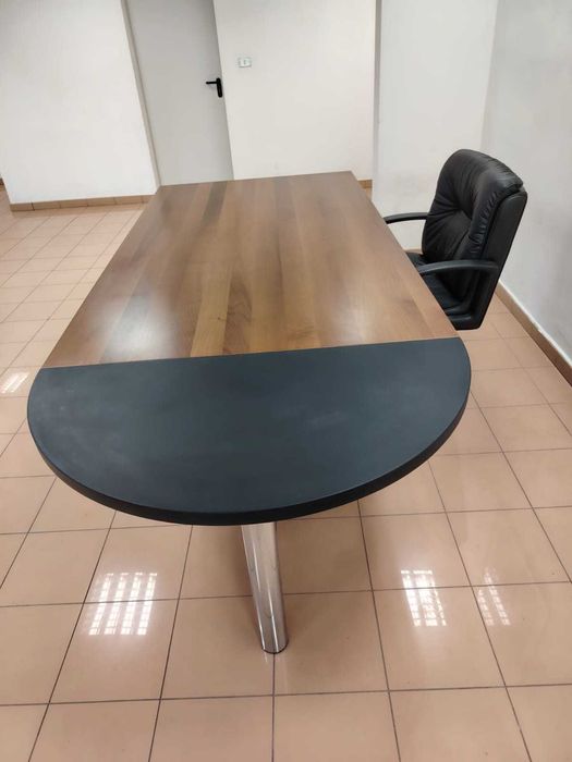 Заседателни маси естествено дърво италианска изработка полирани лукс