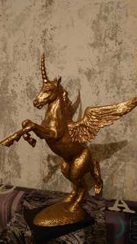 Скульптура (лошадь)Тулпар