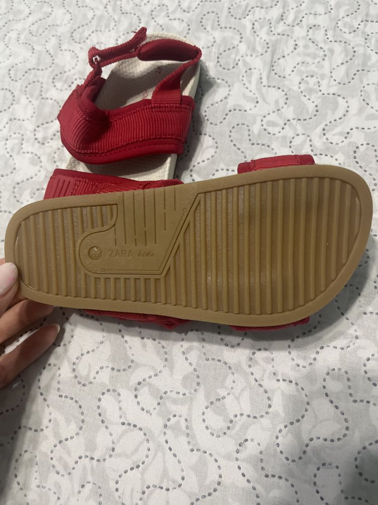 Сандали Zara 28 номер