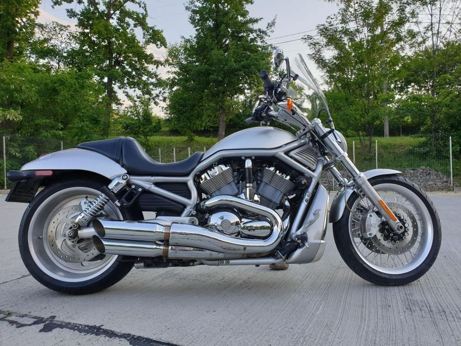 Harley-Davidson V-Rod Variante auto cu mașini electrice