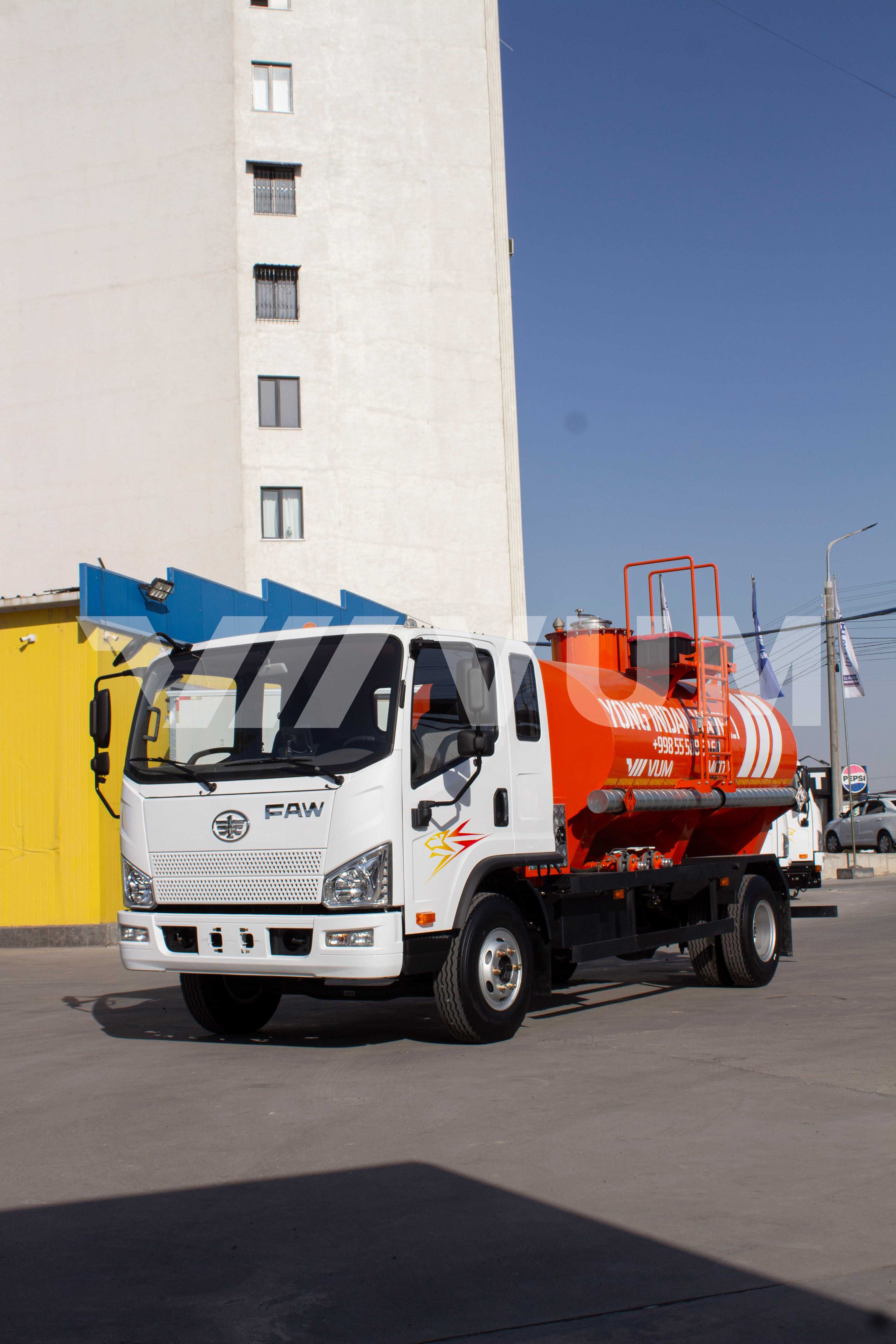 Автотопливозаправщик FAW Tiger V (7 м³),VUM5110