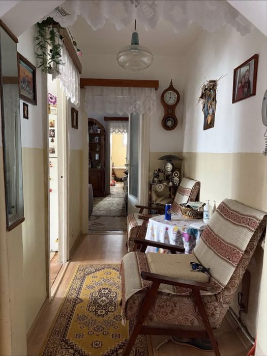 Vand Apartamet cu 3 camere