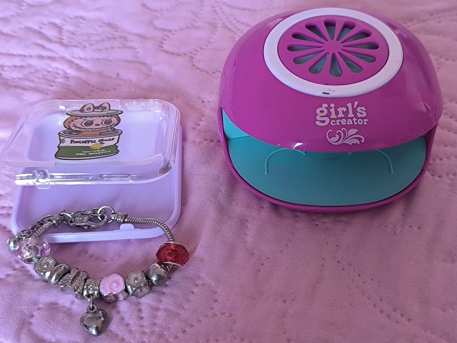 Машинка за изсушаване на маникюр и гривна