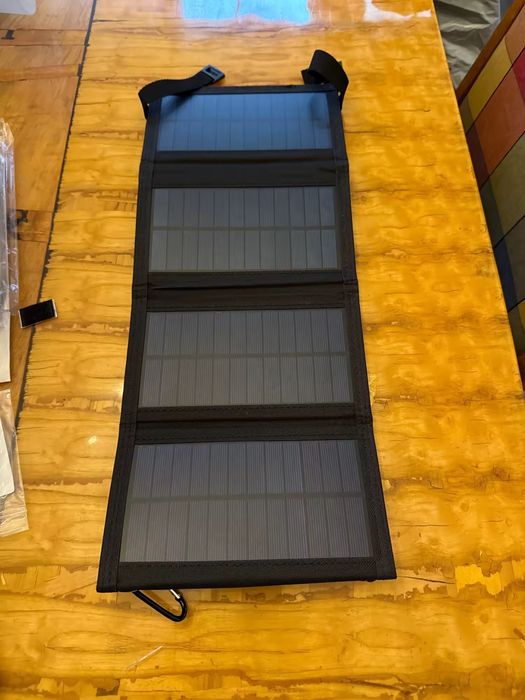 Încărcător solar