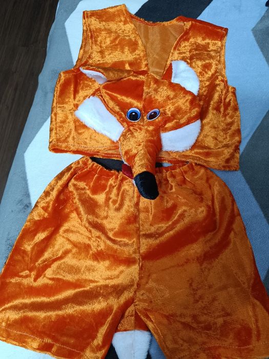 На прокат  костюм лисёнка новый