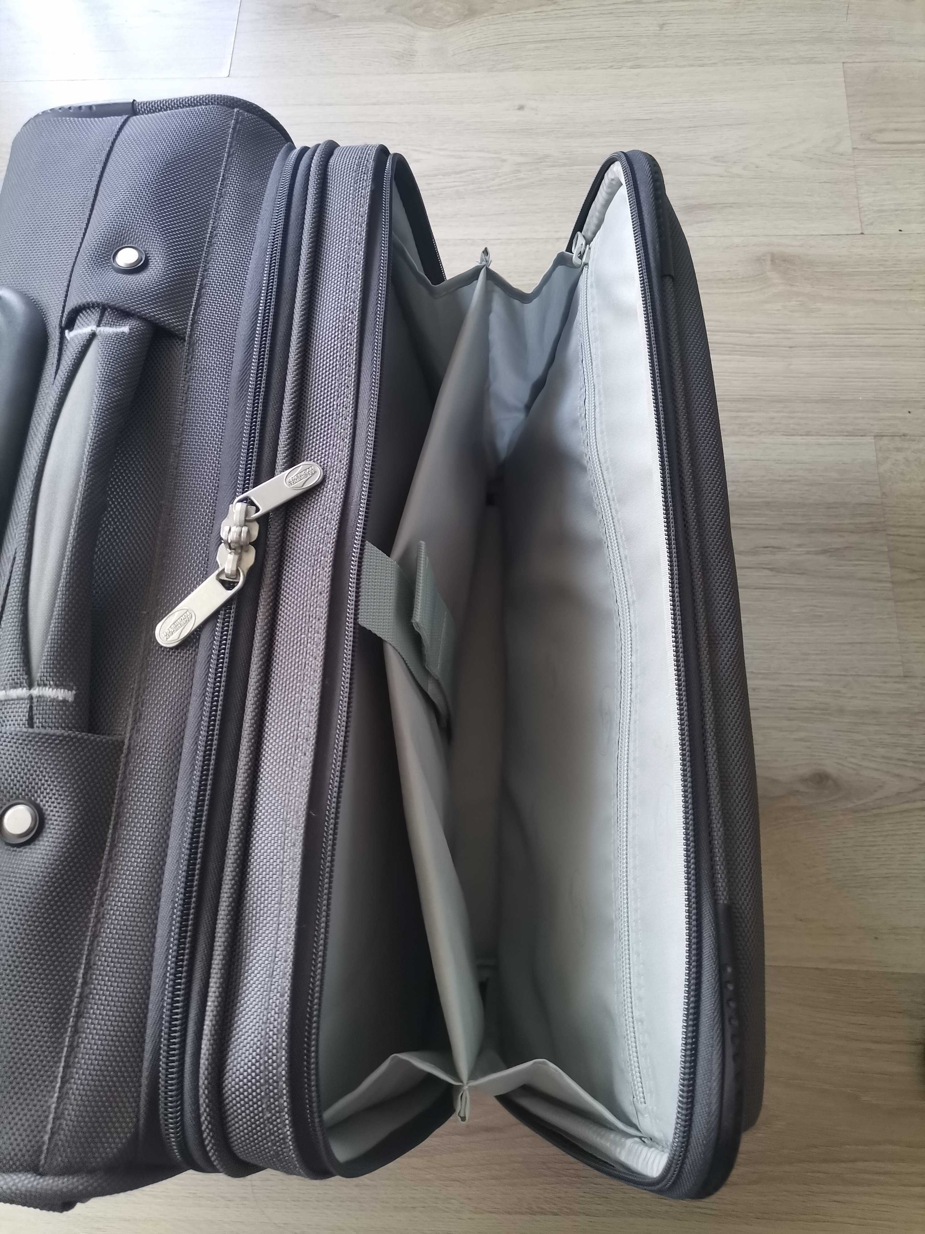 Чанта за ръчен багаж american tourister