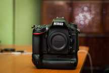 Aparat foto Ful Frame Nikon d600 fx cu grip .