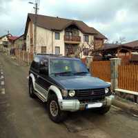 Vand Mitsubishi Pajero 2.5