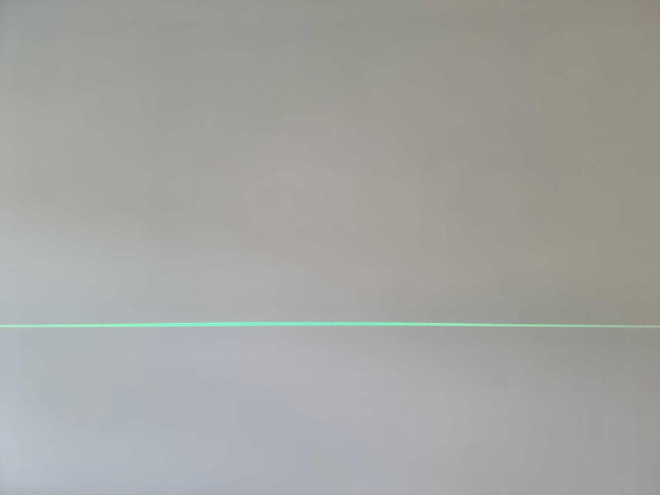 Dewalt лазерен нивелир зелен