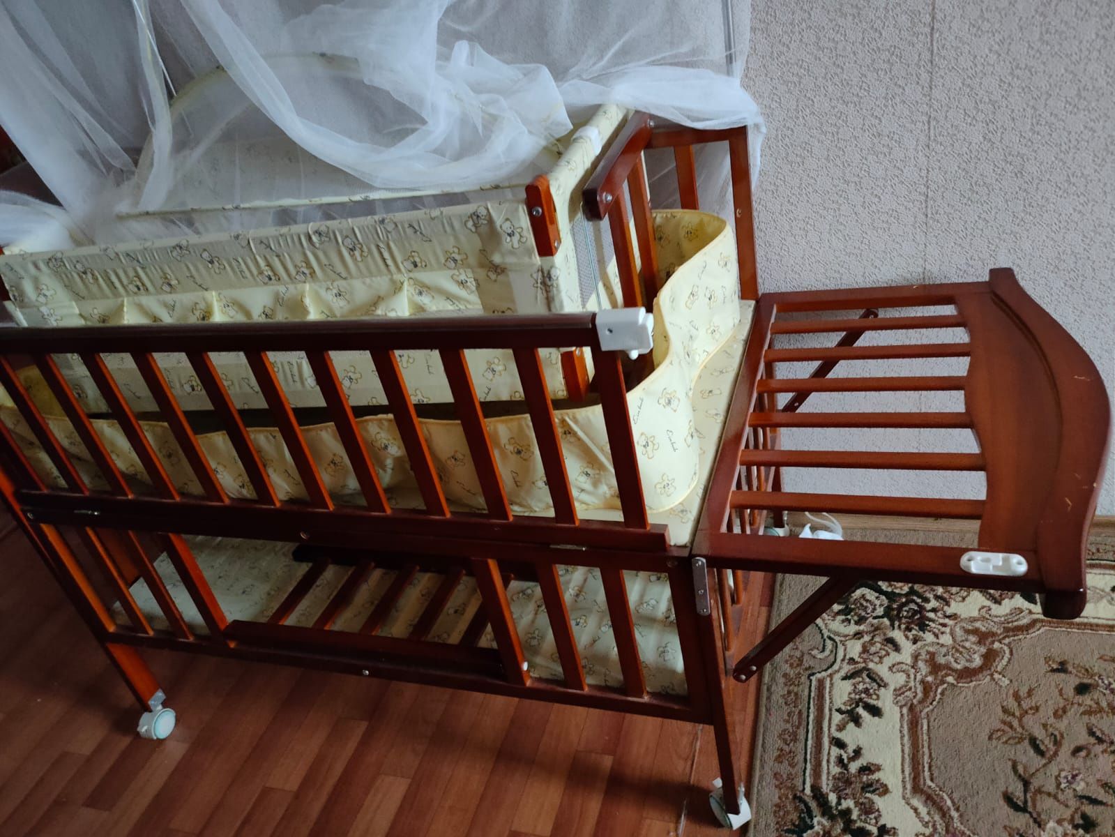 Детская кроватка с колыбелькой, удобная, новая! Недорого
