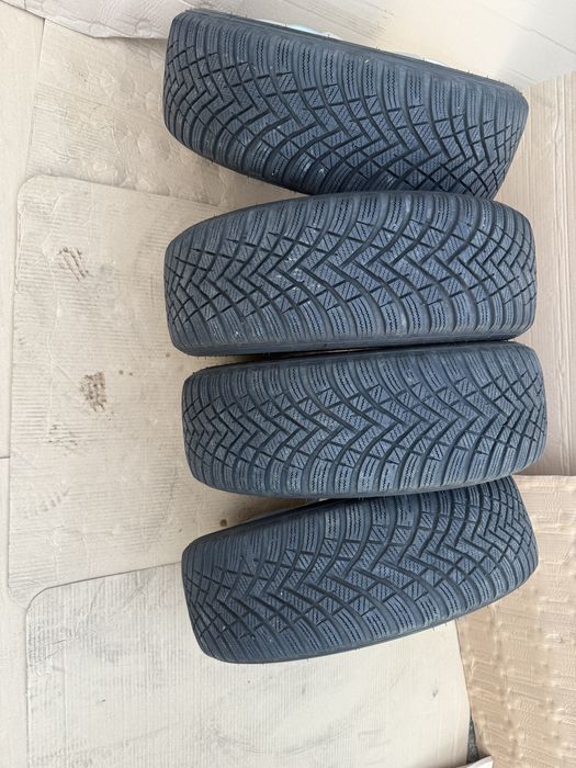 Оригинални джанти.  Opel 16” 5x110 ET40 с зимни гуми Hankook 195/55/16