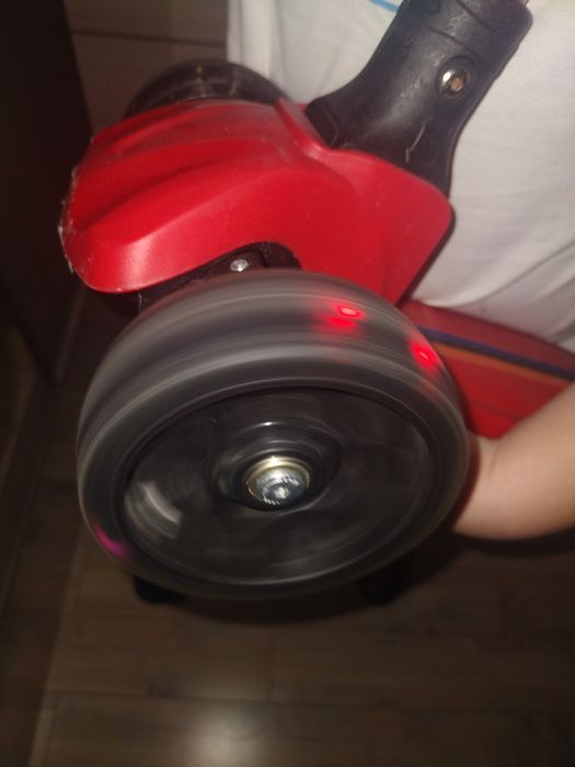 Trotinetă copii cu lumini