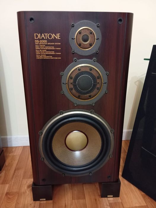 Акустические системы Diatone DS-2000