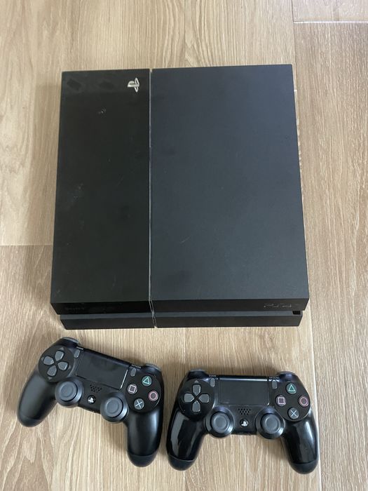 Playstation 4/ 2 ta Original Pult