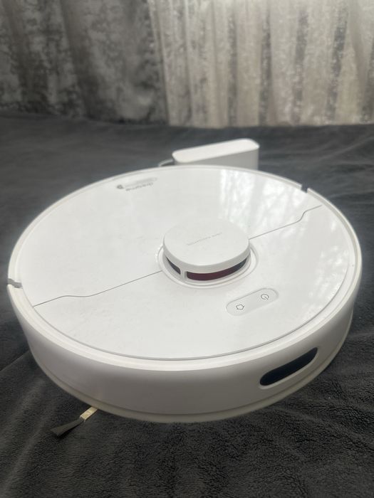 Умный робот-пылесос Xiaomi Dreame Robot Vacuum Cleaner F10
