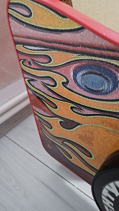 Vând Pat copiii masina Cars